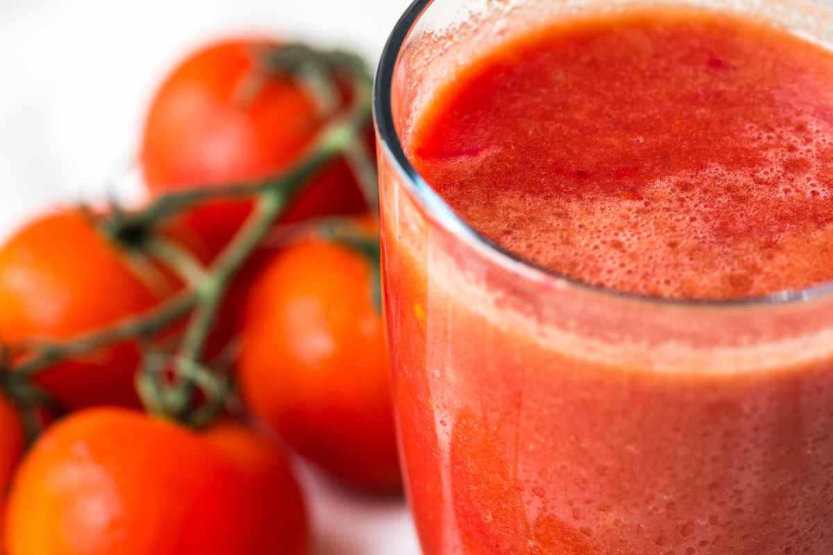 Pesticidi nella passata di pomodoro: allarme, cosa devi fare subito