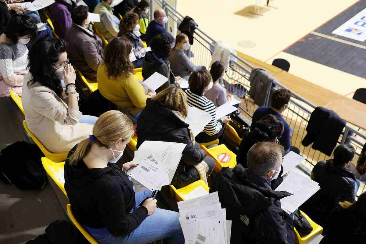 concorso lavoro tempo indeterminato terza media