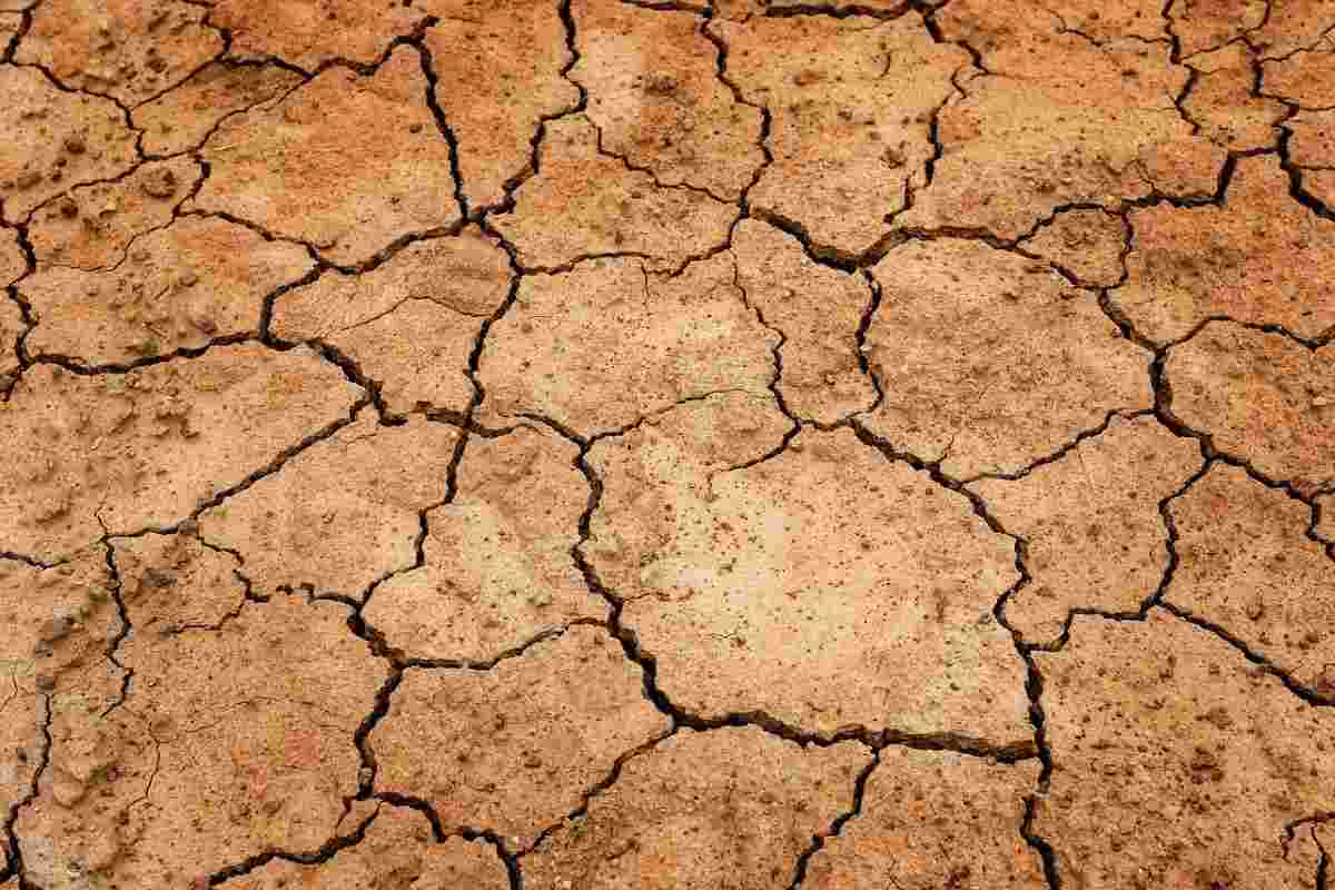 emergenza acqua razionamento stop attività