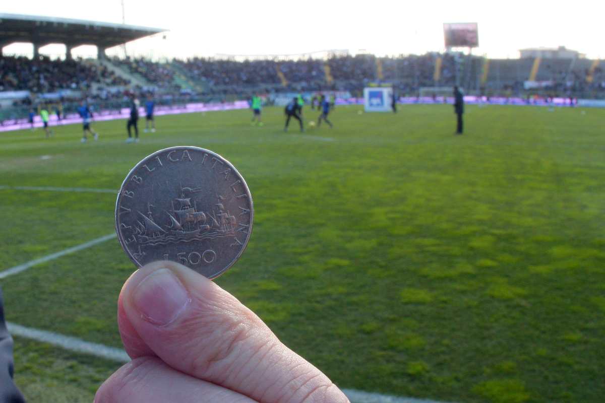 Vi ricordate le 500 Lire? Se avete queste monete in casa potete ricavarne migliaia di euro