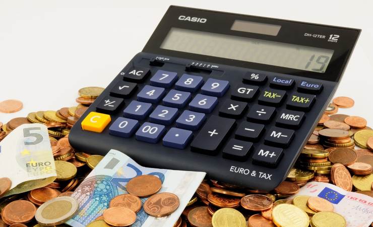 Il metodo di risparmio per eliminare i debiti