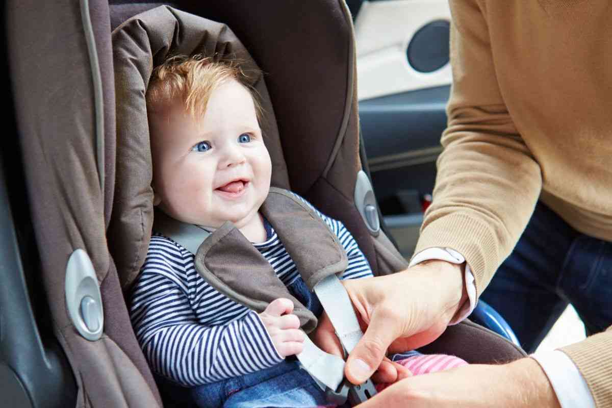 Seggiolino auto: multa salata