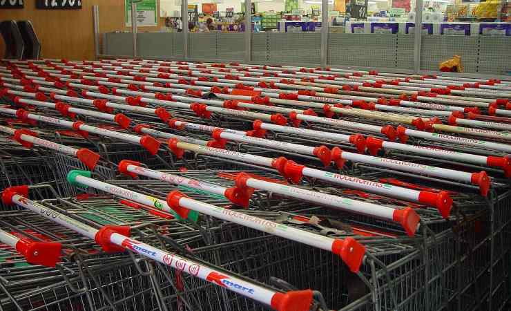 Risparmiare al supermercato: come fare la spesa